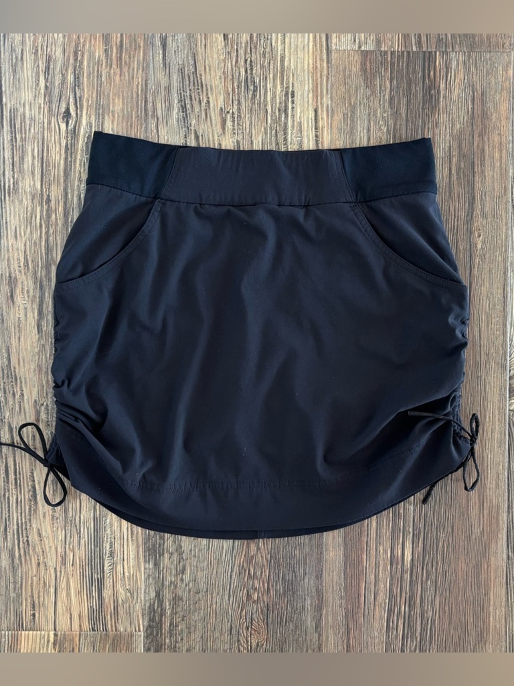 Columbia Sportswear Omni-Shield Casual Active Skort Womens S Black Ruched Sides - Picture 2 of 15